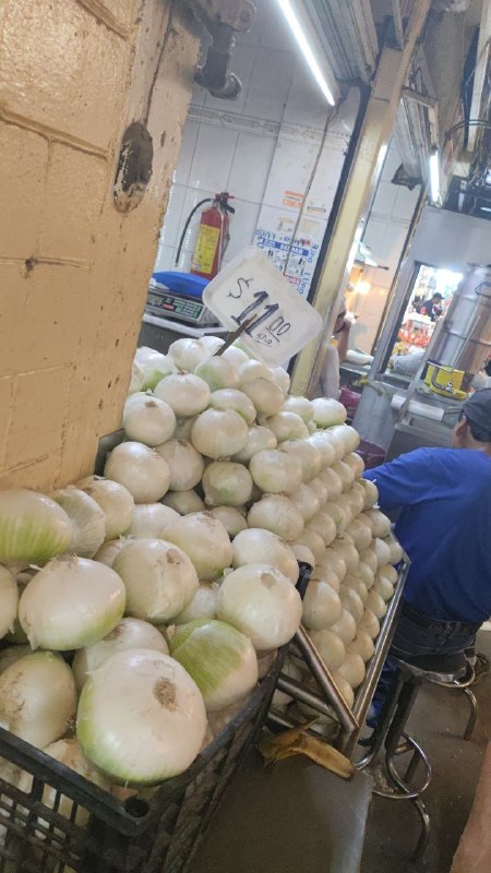 11: kilo de cebolla al lado de j_98, por la rosticeria